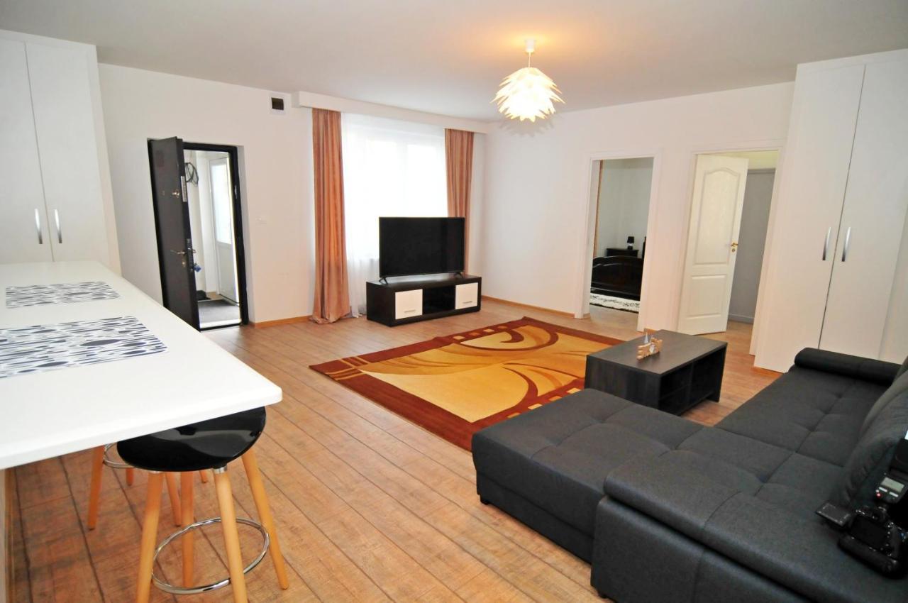 Apartament 6 Central Lägenhet Târgu-Mureş Exteriör bild